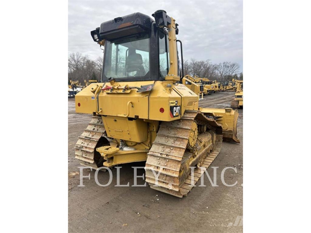 CAT D6NXL Гусеничные бульдозеры