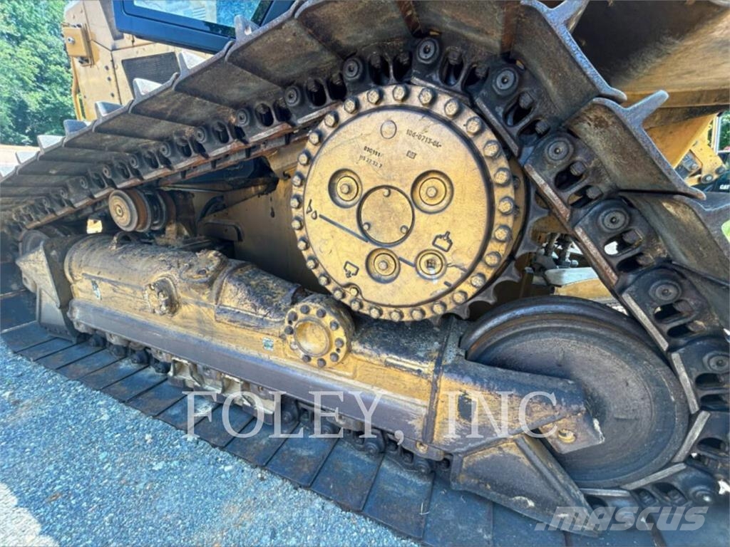 CAT D6NXL Гусеничные бульдозеры