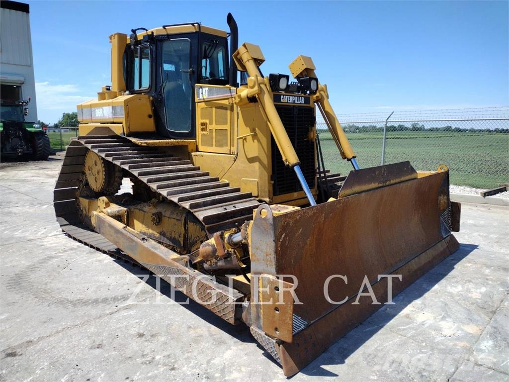 CAT D6R 履帶推土機