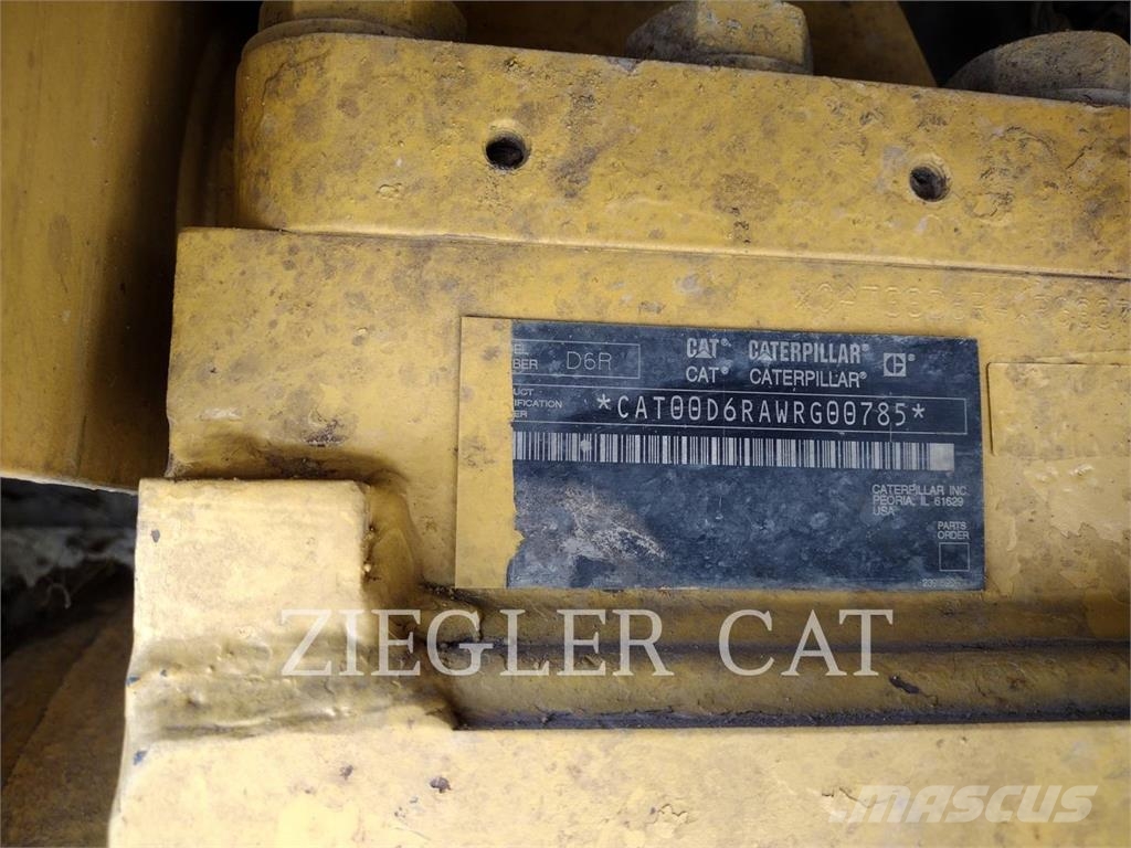 CAT D6R 履帶推土機