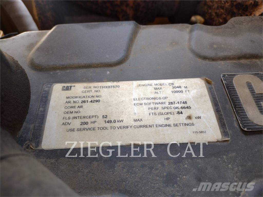 CAT D6R 履帶推土機