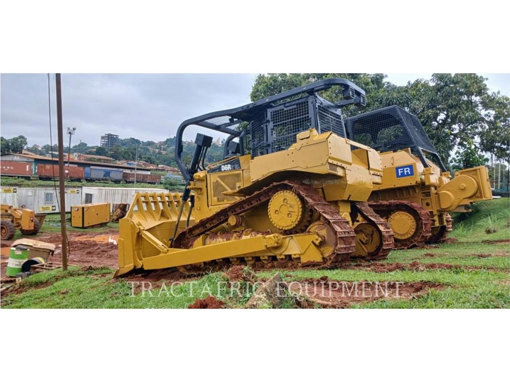 CAT D6R2XL 履帶推土機