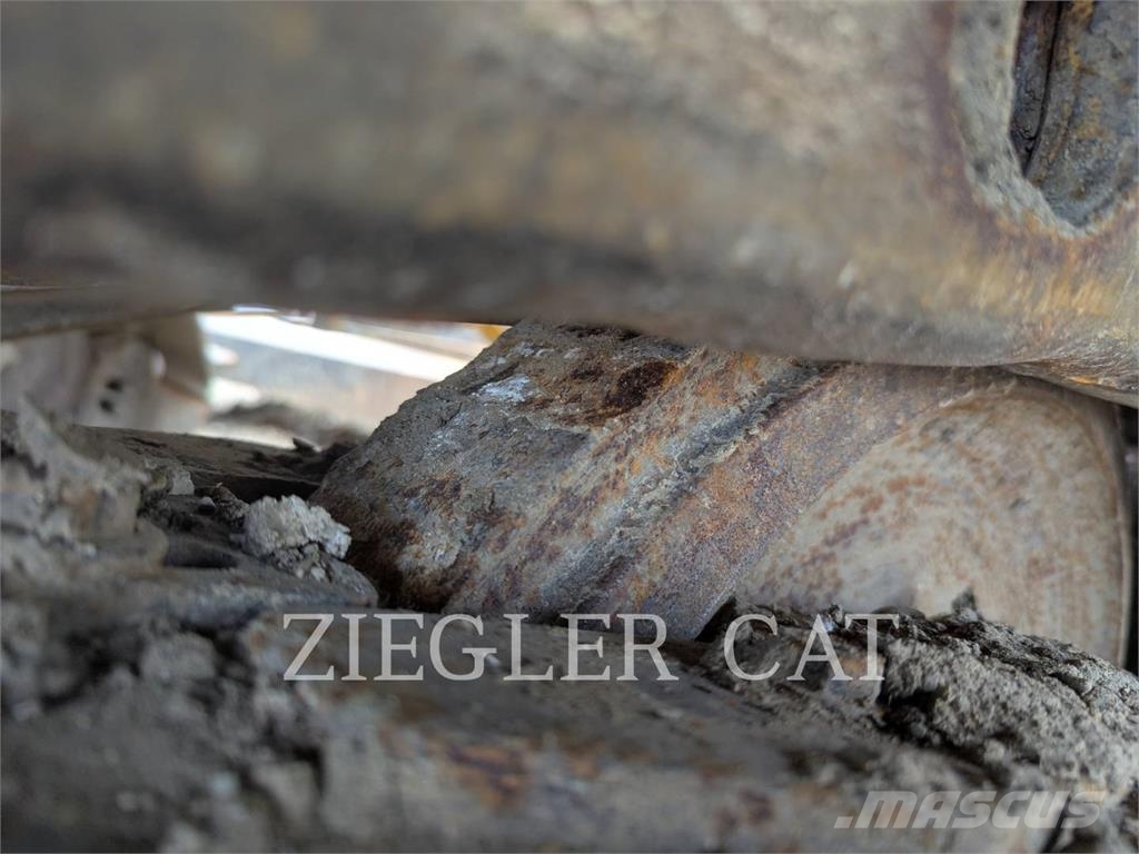 CAT D6RII 履帶推土機