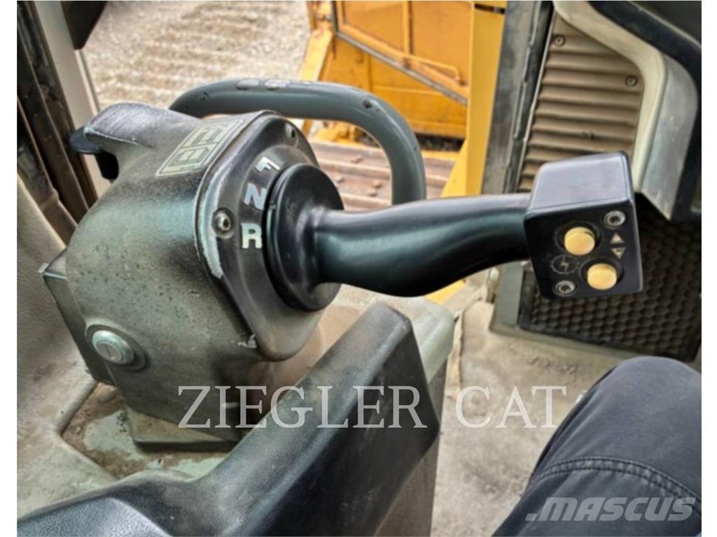 CAT D6RIII Bandschaktare