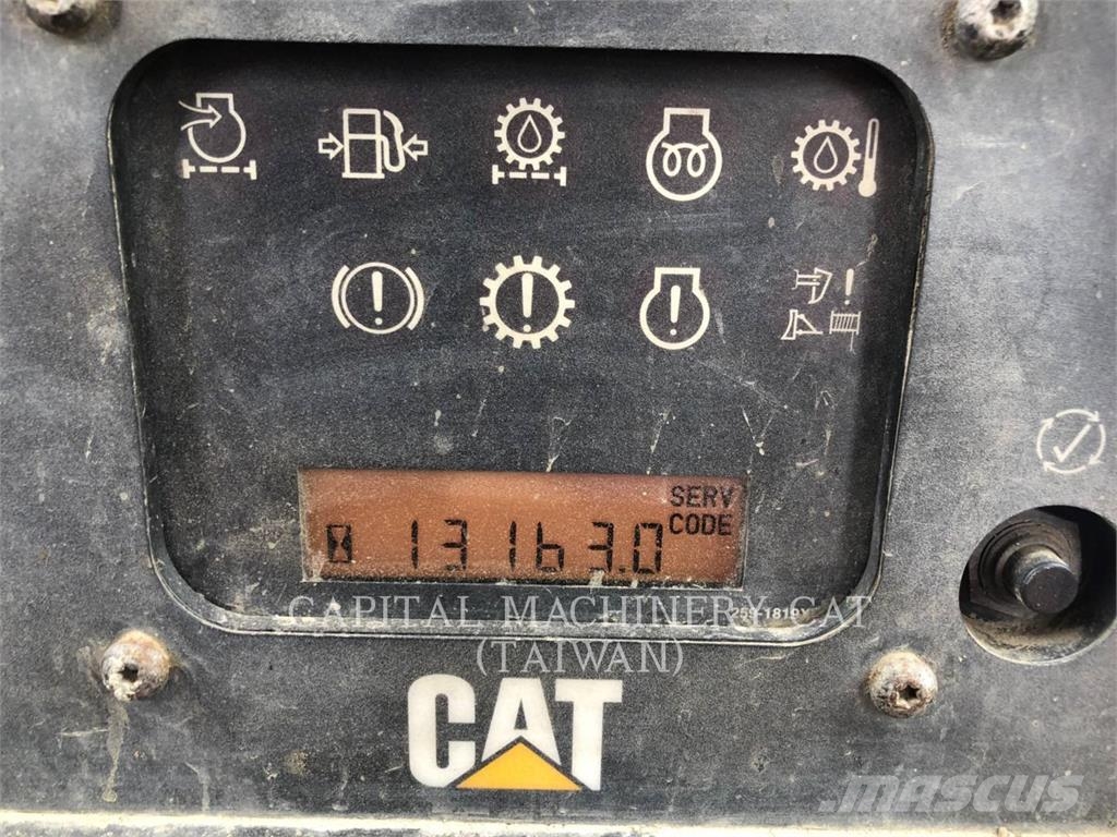 CAT D6RIIILGP Гусеничные бульдозеры