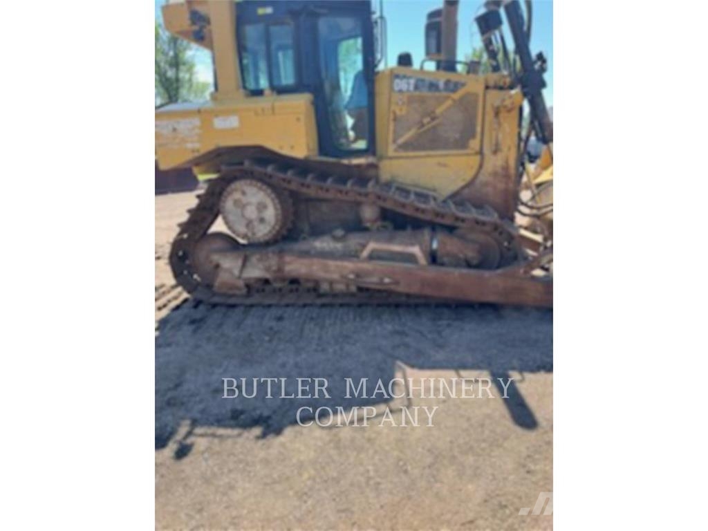 CAT D6T Crawler dozers