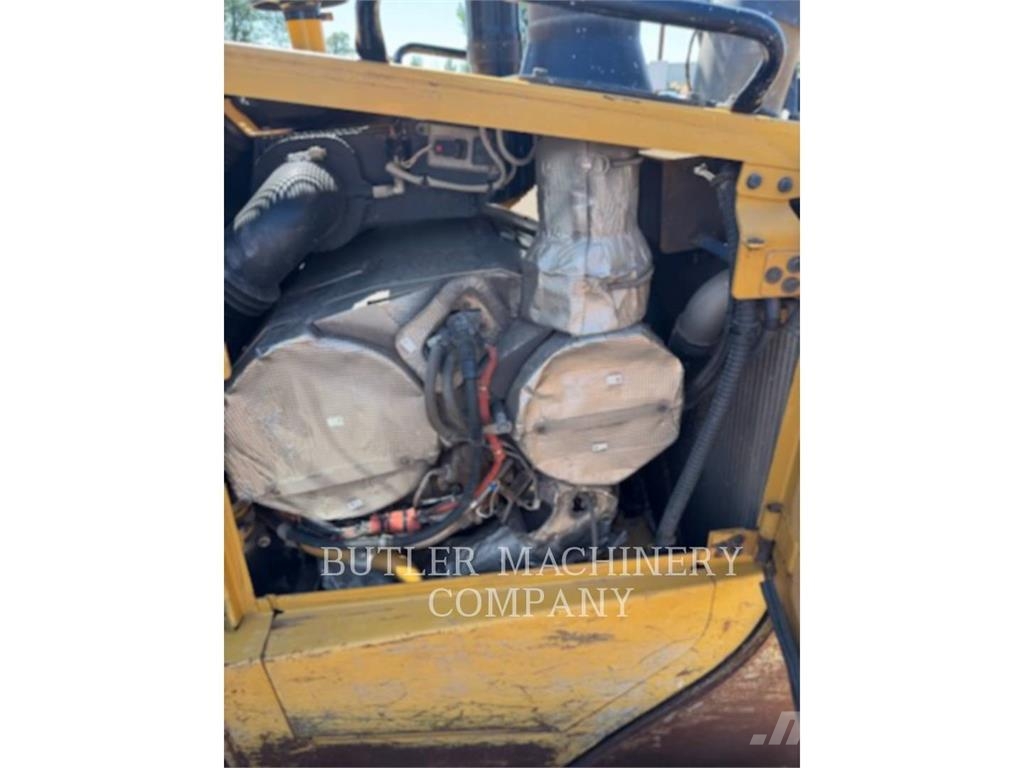 CAT D6T Crawler dozers