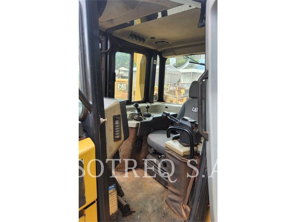 CAT D6T Bandschaktare