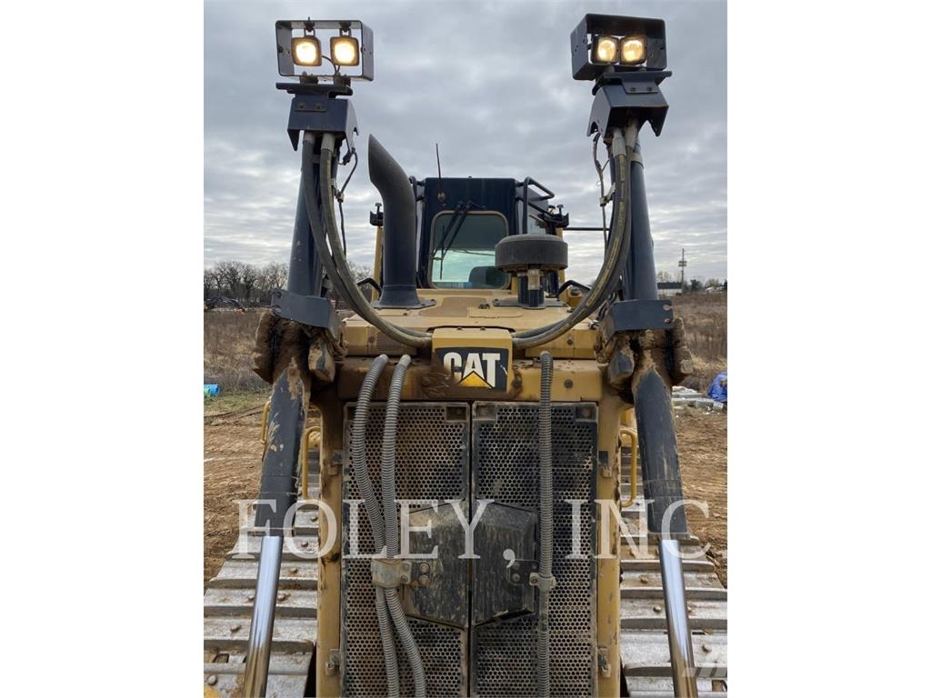 CAT D6T Crawler dozers