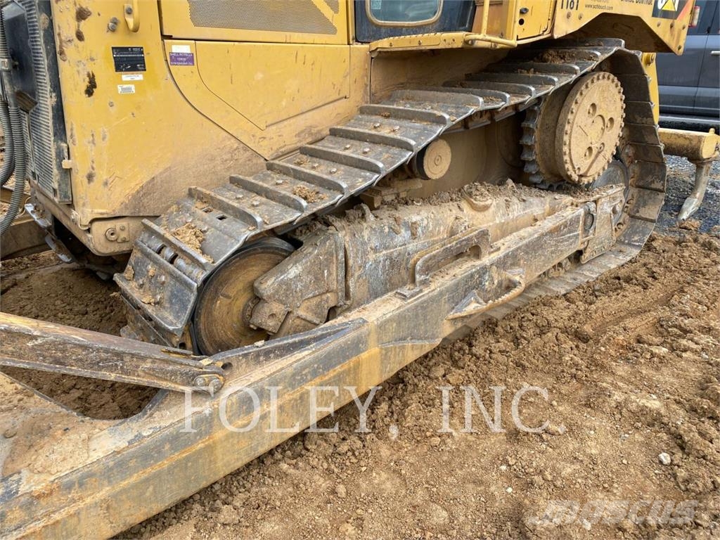 CAT D6T Crawler dozers