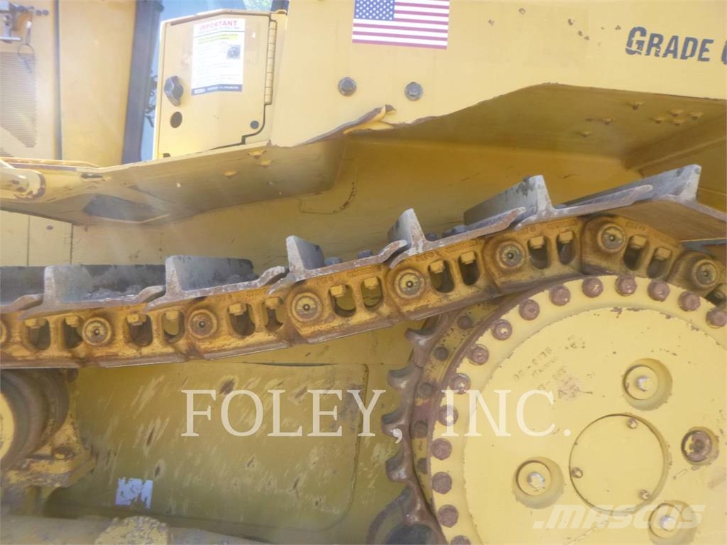 CAT D6T lánctalpas dózerek