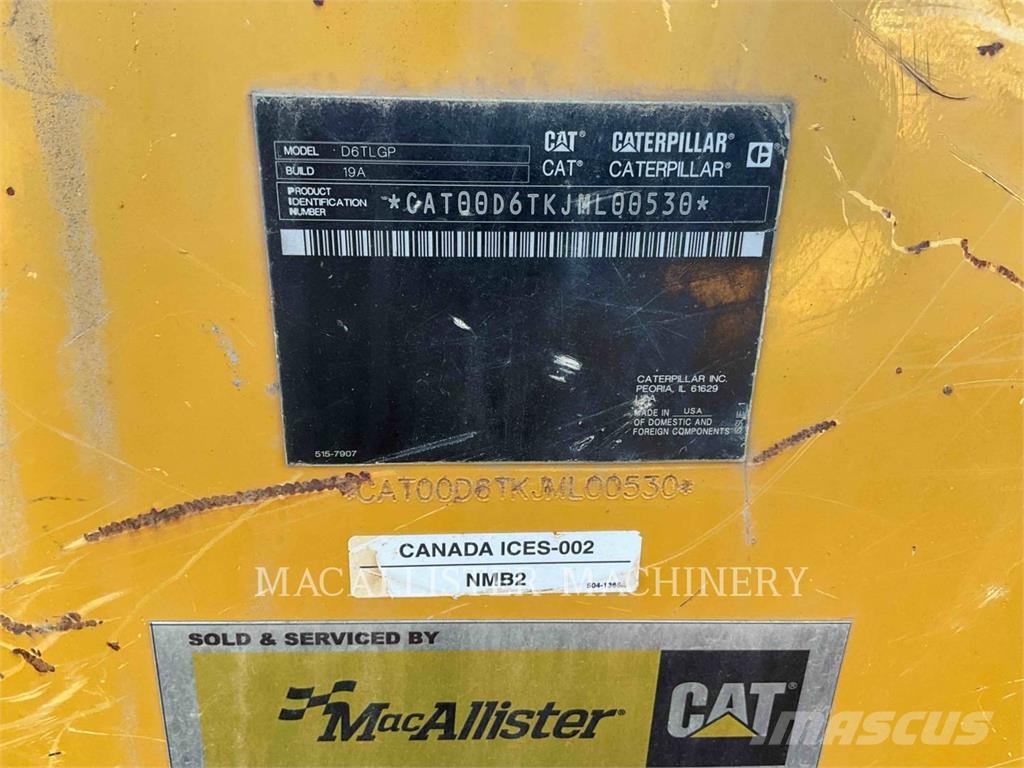 CAT D6T Bulldozer