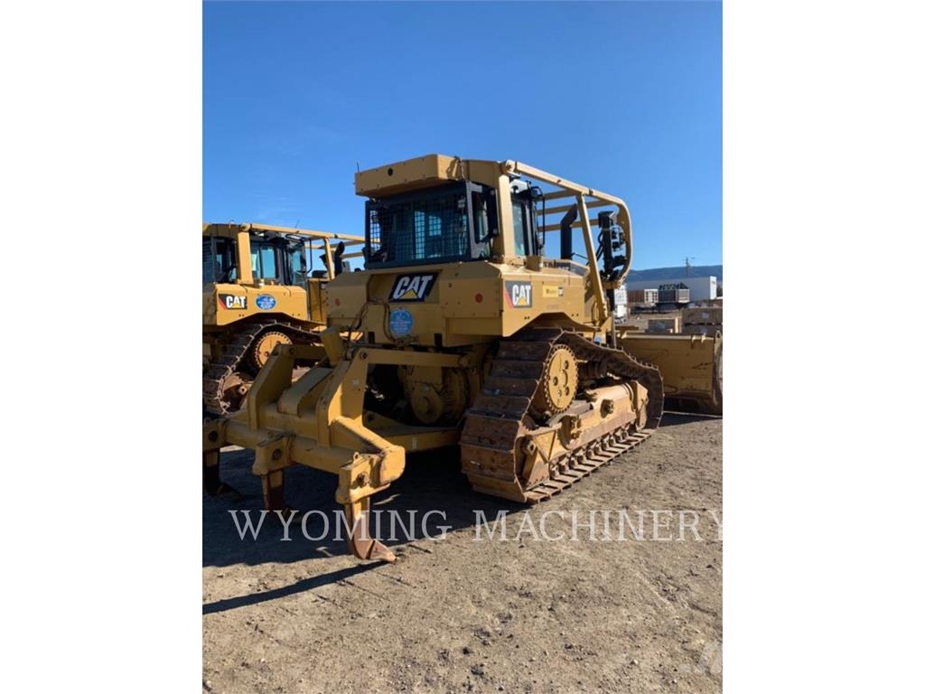 CAT D6T Гусеничные бульдозеры
