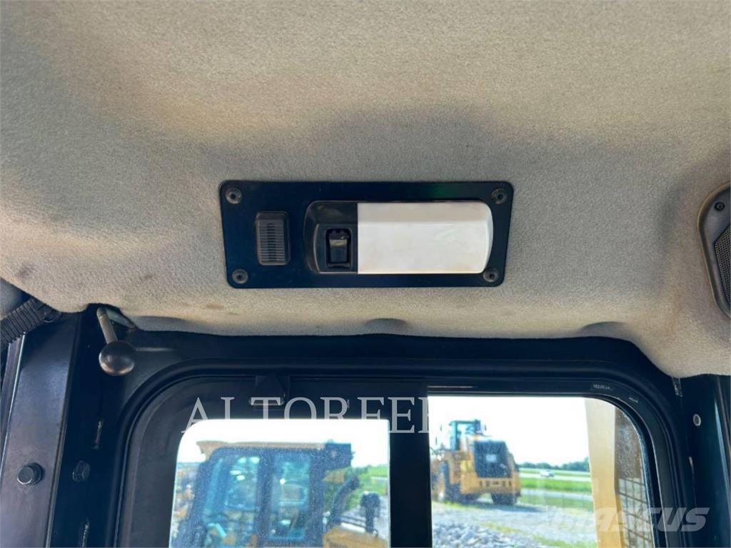 CAT D6T LGP Гусеничные бульдозеры