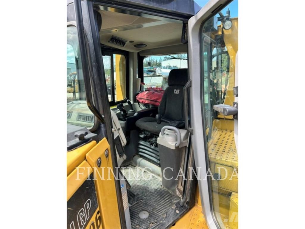 CAT D6T LGP Bulldozer