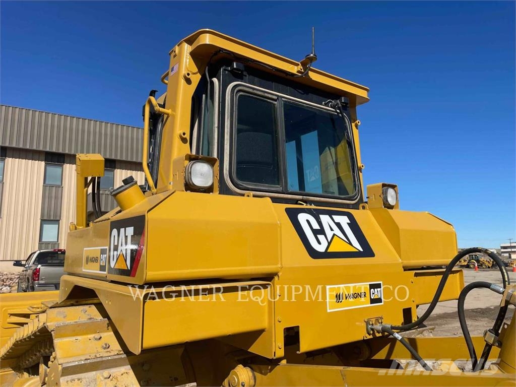CAT D6T XL Bulldozer