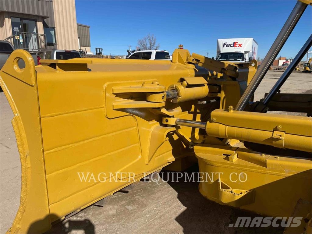 CAT D6T XL Bulldozer