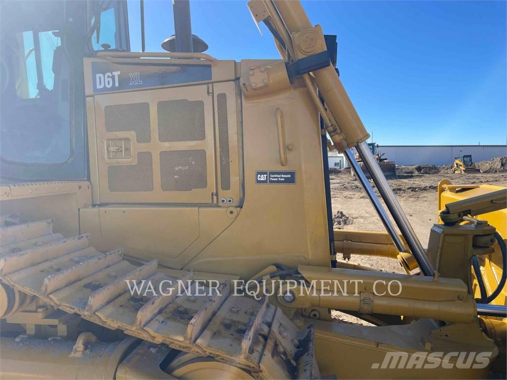 CAT D6T XL Bulldozer