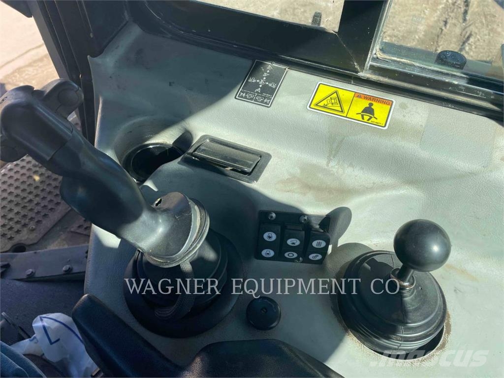 CAT D6T XL Bulldozer