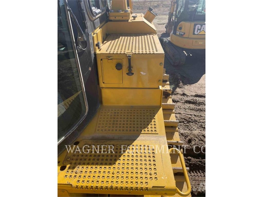CAT D6T XL Bulldozer