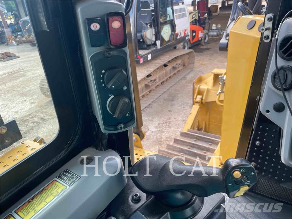 CAT D6T XL 履帶推土機
