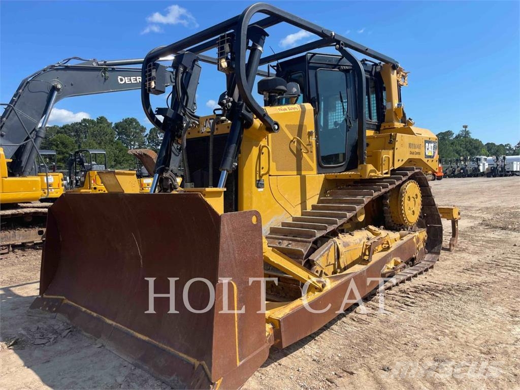 CAT D6T XL 履帶推土機