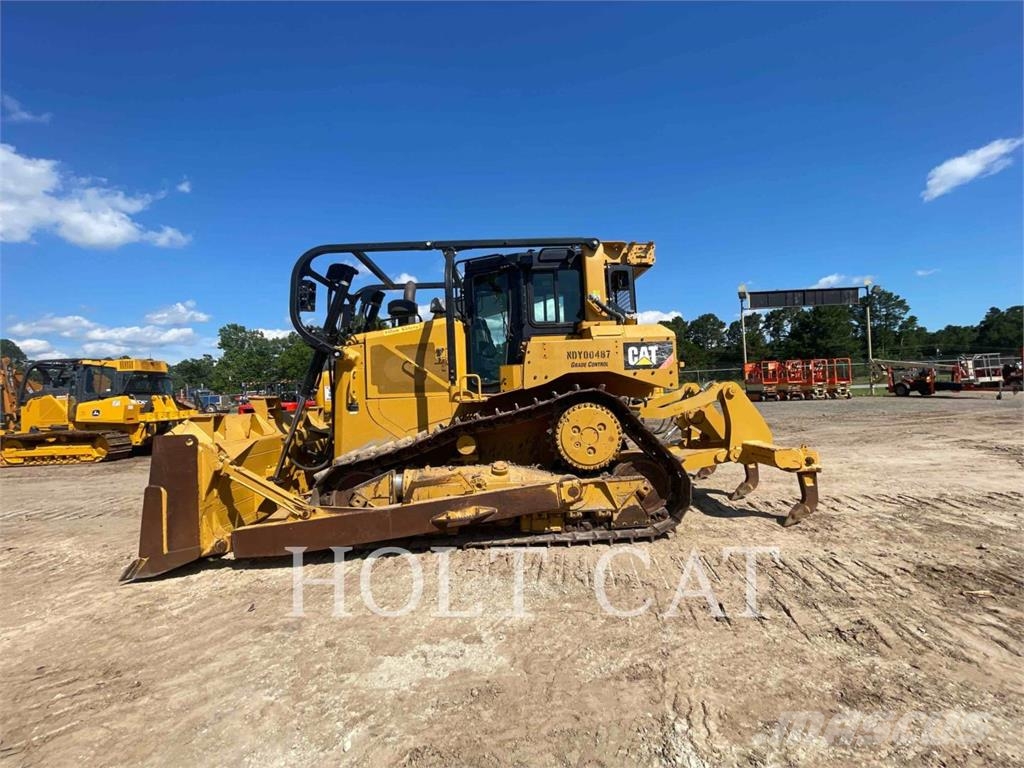 CAT D6T XL 履帶推土機