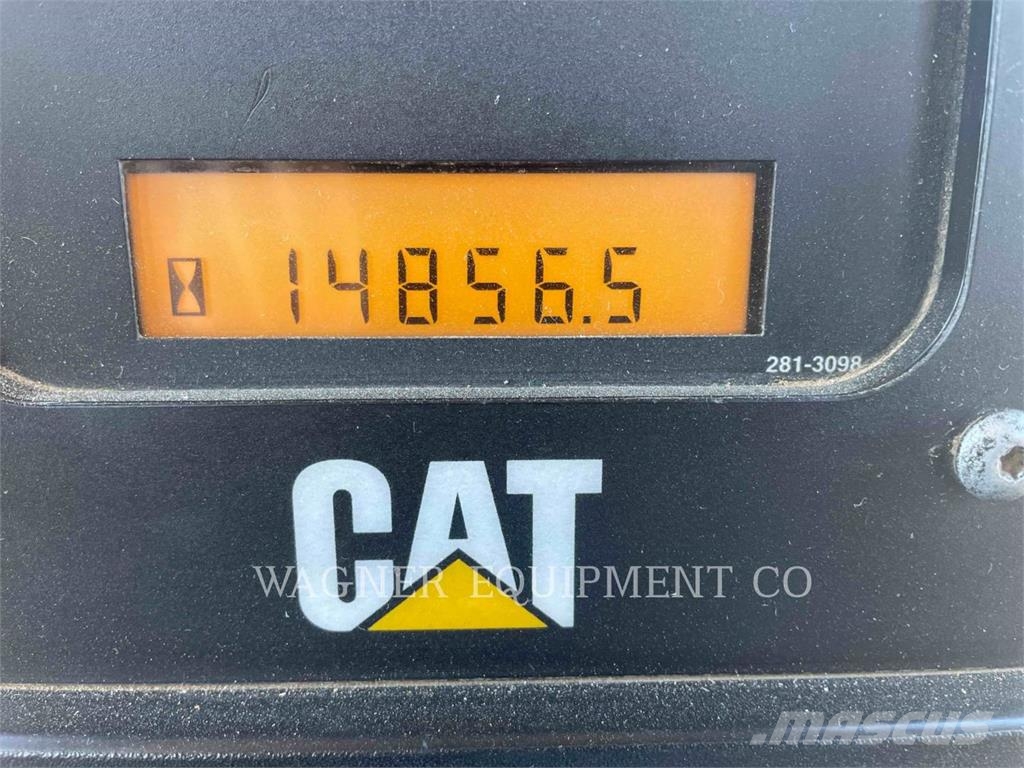 CAT D6T XL RB Buldooserid