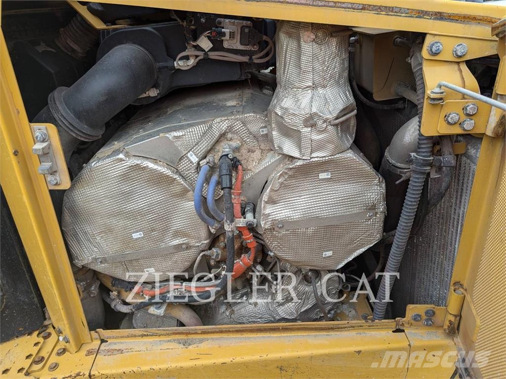 CAT D6TLGP Гусеничные бульдозеры