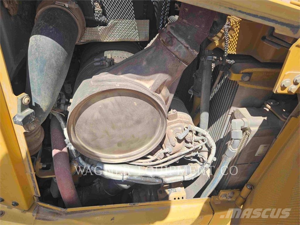 CAT D6TVP Buldožerji goseničarji