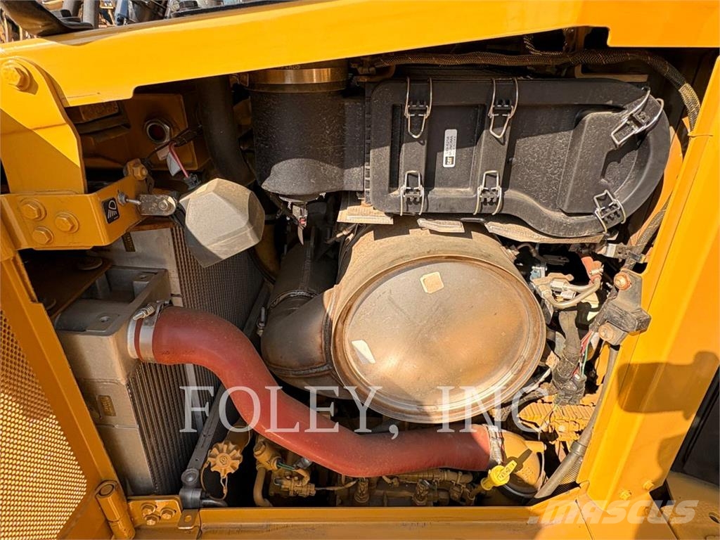 CAT D6TVP lánctalpas dózerek