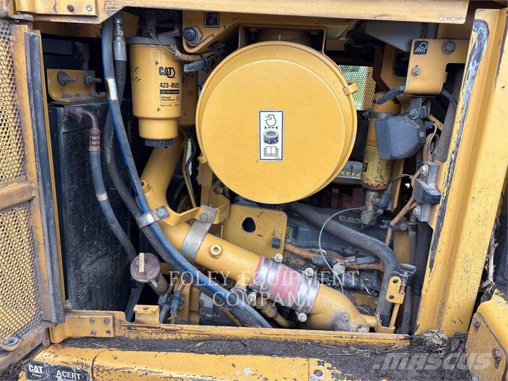 CAT D6TXW 크롤러 도저