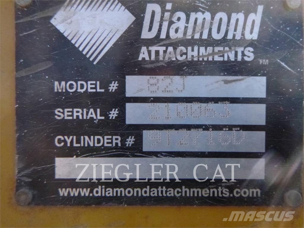 CAT D6XE 履带式推土机