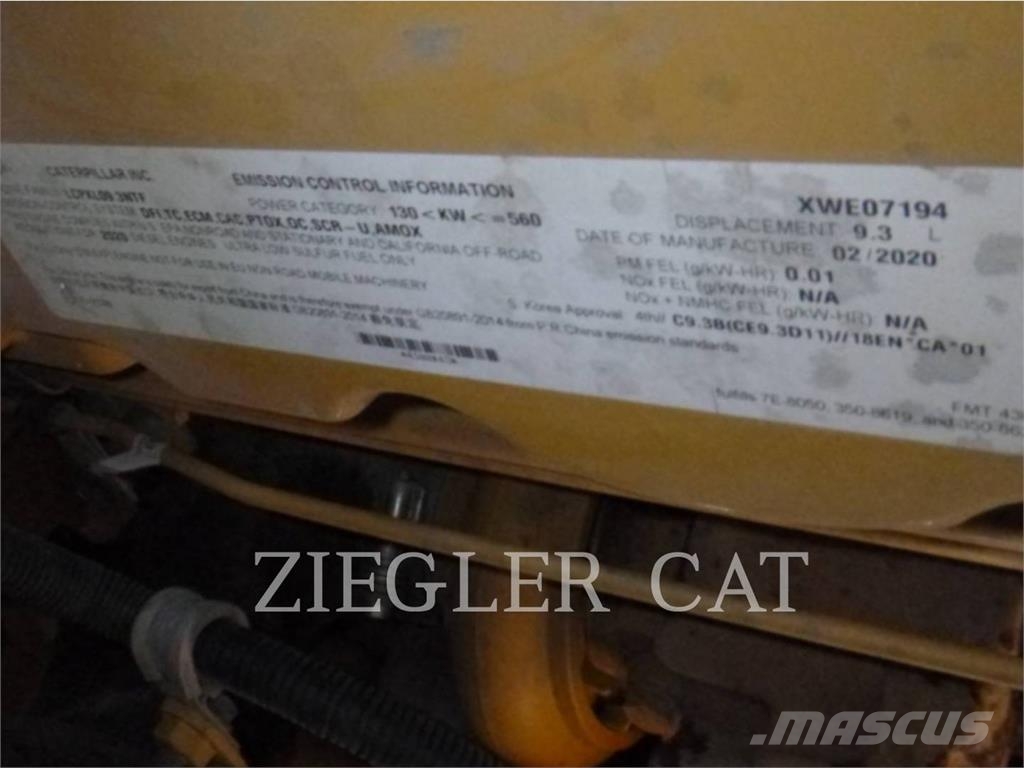 CAT D6XE 履带式推土机