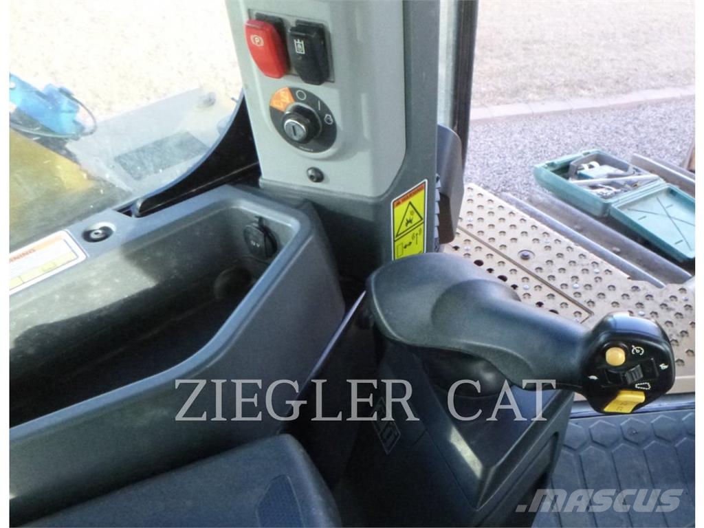 CAT D6XE 履带式推土机