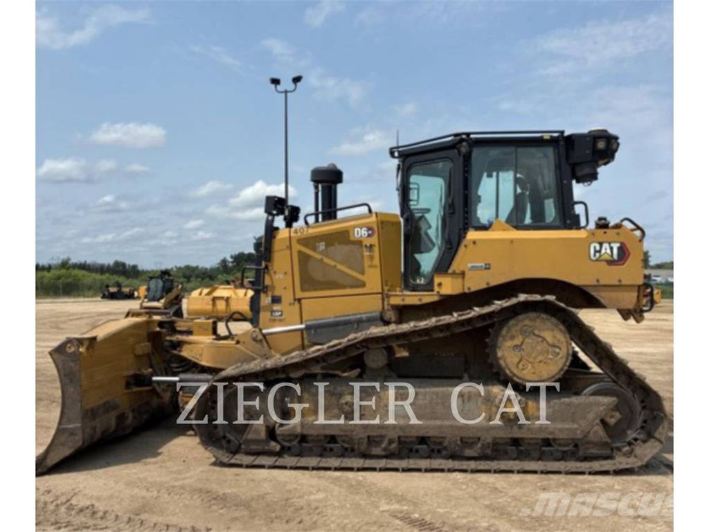 CAT D6XE 履帶推土機
