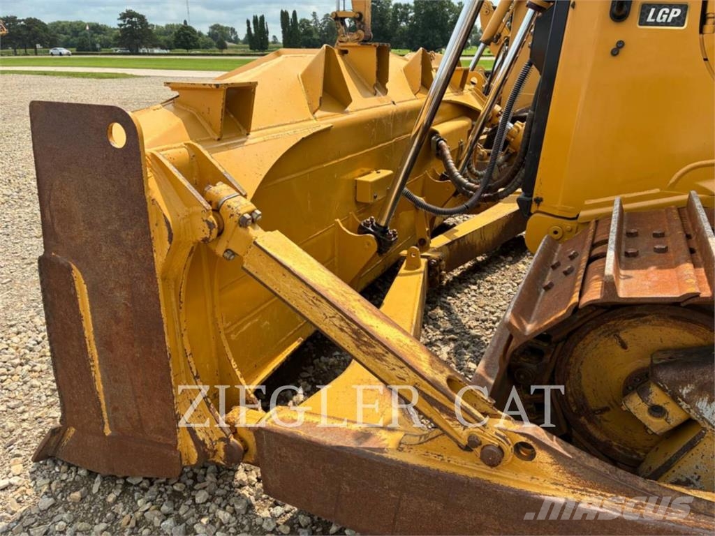 CAT D6XE 履帶推土機
