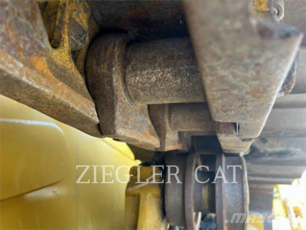 CAT D6XE 履帶推土機