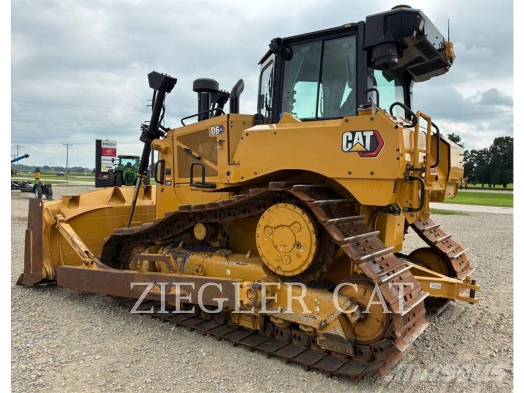 CAT D6XE 履帶推土機