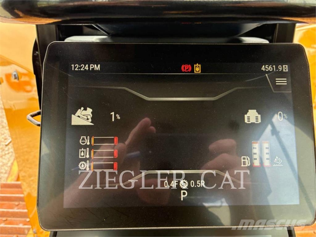 CAT D6XE 履帶推土機