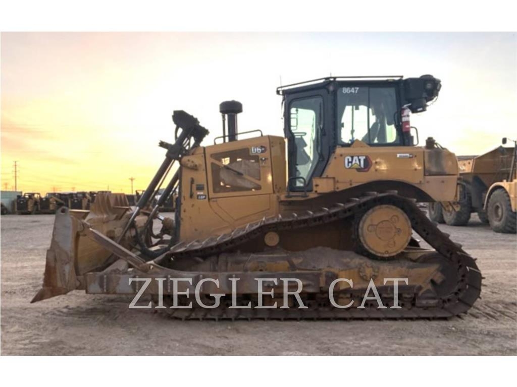 CAT D6XE ブルドーザー