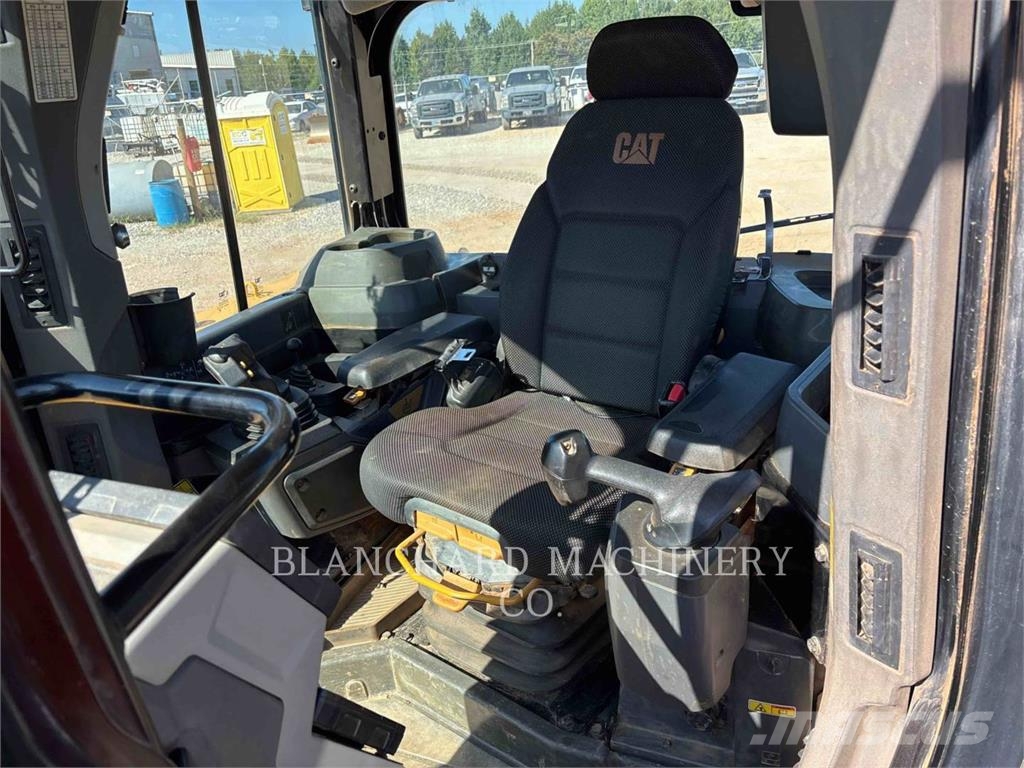 CAT D6XE LGP Bulldozer på larvebånd