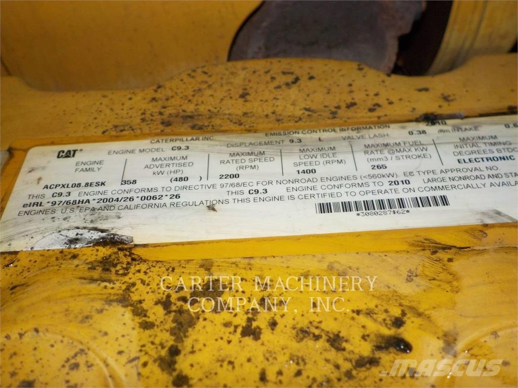 CAT D7E Buldozer sobre oruga