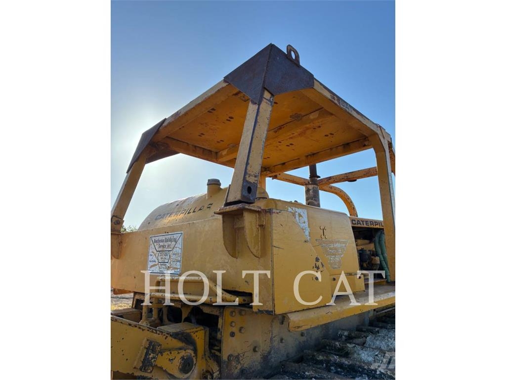 CAT D7E Crawler dozers