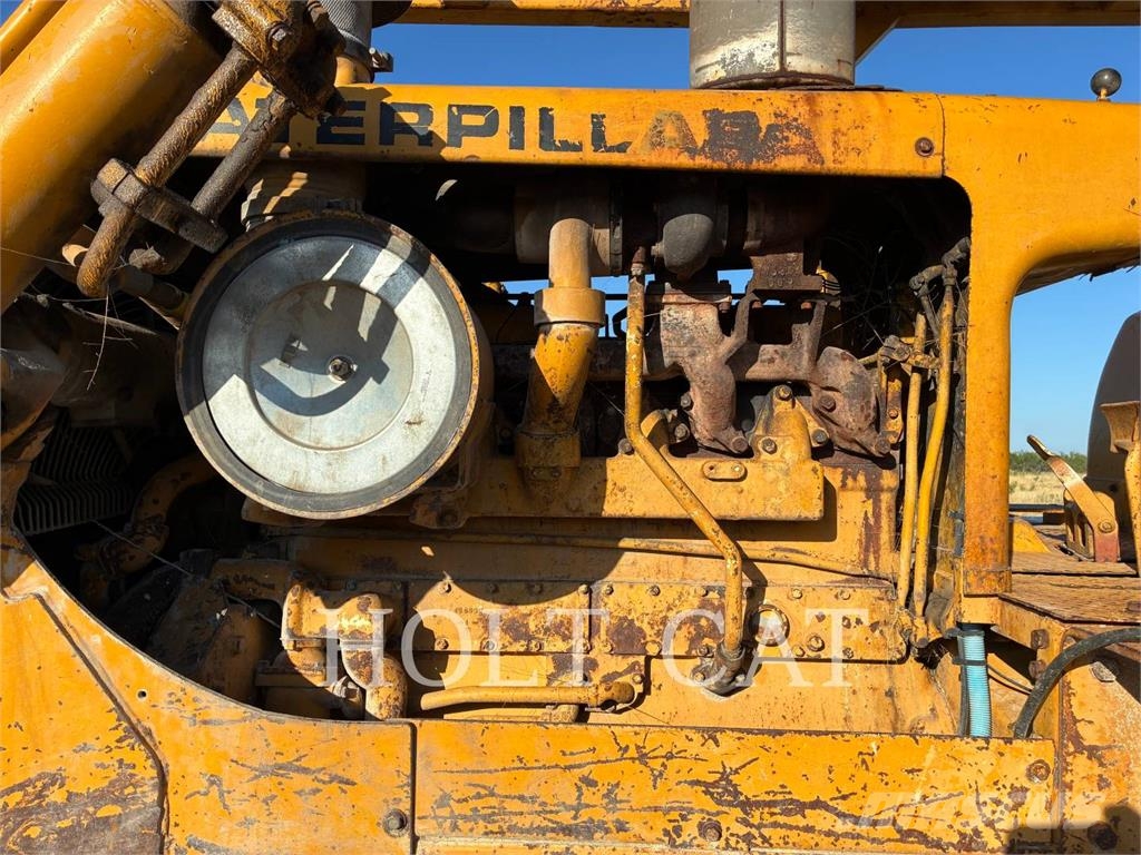 CAT D7E Crawler dozers