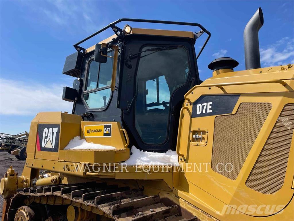 CAT D7E Bulldozer på larvebånd