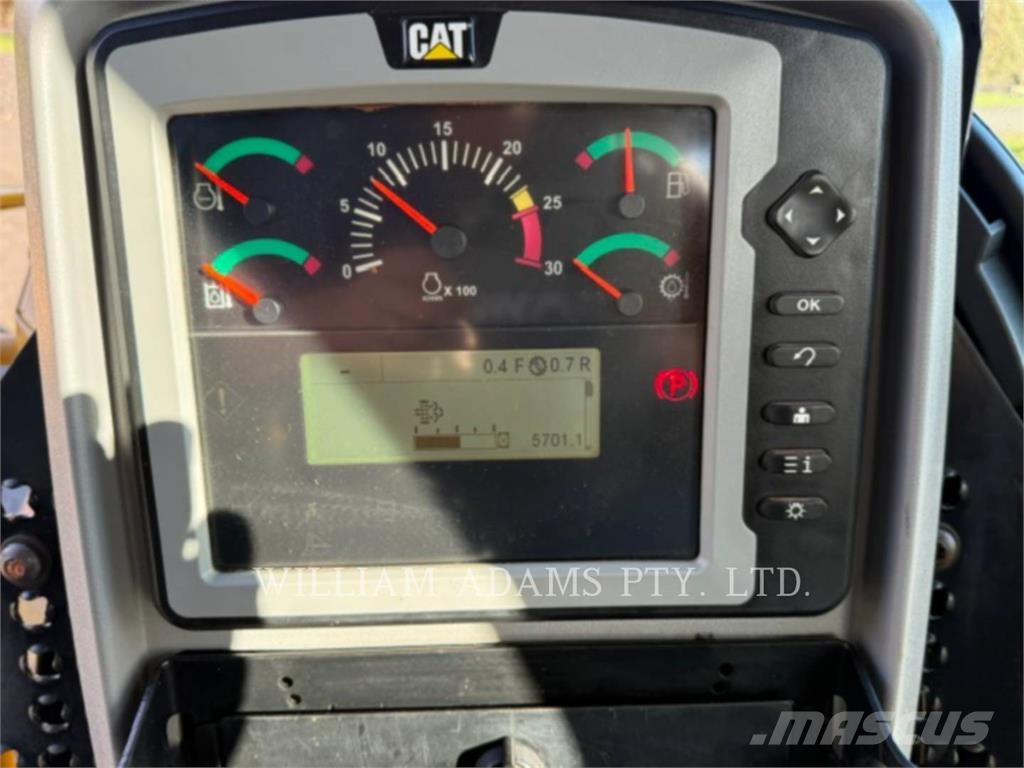 CAT D7E Buldožeri guseničari