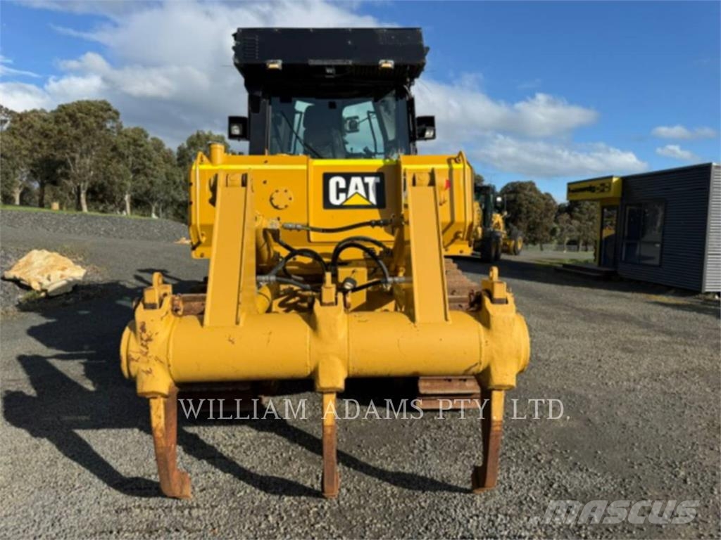CAT D7E Buldožeri guseničari