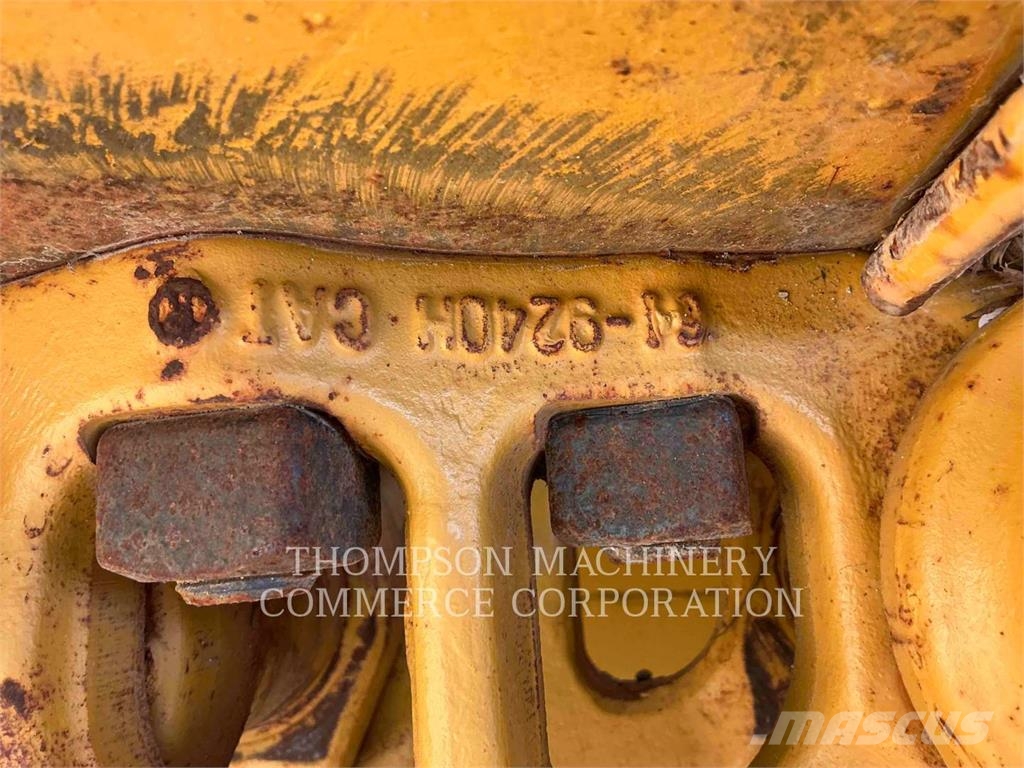 CAT D7RII Buldožerji goseničarji