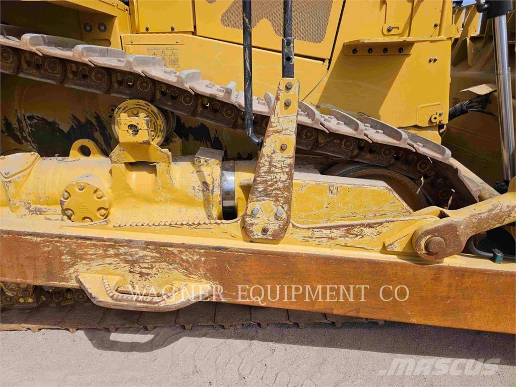 CAT D8 Buldožerji goseničarji